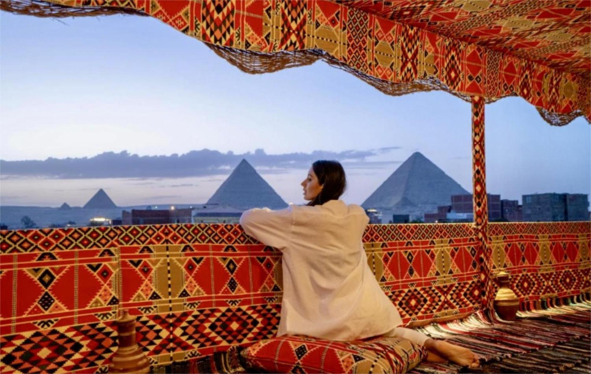 Hotel Pyramids Circle Middle East View 3*